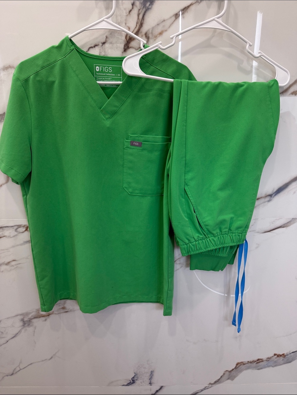 FIGS Men Green Scrub Set